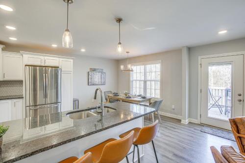 Lovely Scottsville Home, Minutes to Bowling Green in Scottsville