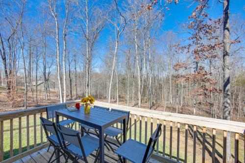 Lovely Scottsville Home, Minutes to Bowling Green in Scottsville