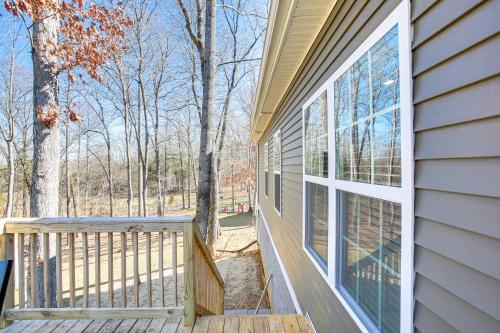 Lovely Scottsville Home, Minutes to Bowling Green in Scottsville