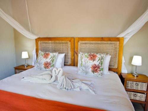 Kubu Bush Lodge Kubu Bush Lodge