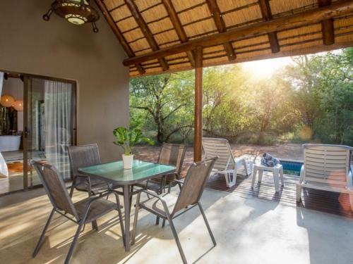 Kubu Bush Lodge Kubu Bush Lodge