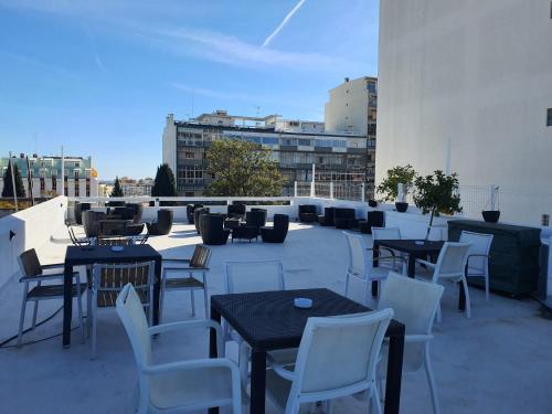 The Boulevard Nook - image 12