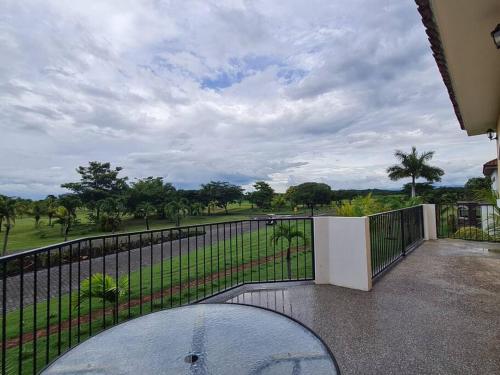Casa Charros - Golf View Home Near the Beach at Gran Pacifica Resort in 圣地牙哥