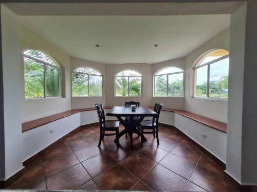 Casa Charros - Golf View Home Near the Beach at Gran Pacifica Resort in 圣地牙哥