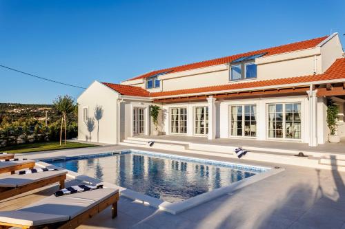 Villa Cypress Estate – khách sạn tại Dvornica