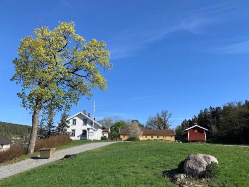 Tømmerhus nær Tusenfryd utenfor Oslo.