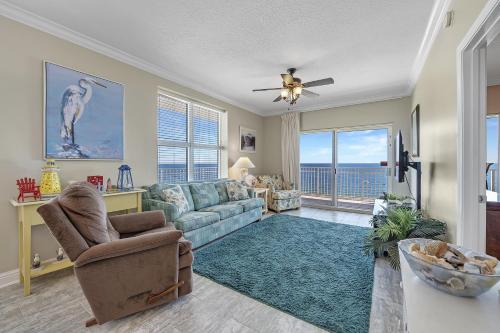 Crystal Shores Unit 901