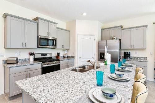 Family Friendly Solterra Resort Oasis. 7638 in Davenport, USA