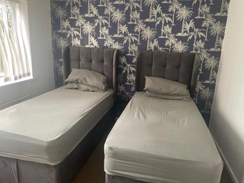4 Bedroom House - Sleeps 6 - Garden Bbq Parking, Birmingham (fotografie 5)