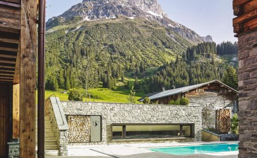 Lech Lodge - Private Chalet - image 13