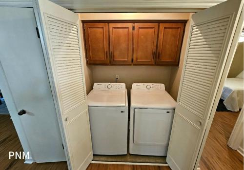 Northeast Columbus - Peaceful Nest - Suite B in Columbus, USA