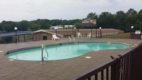 Red Carpet Inn in Hot Springs, USA
