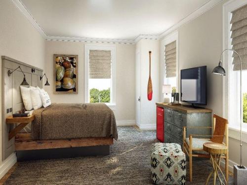 . Western Front Hotel