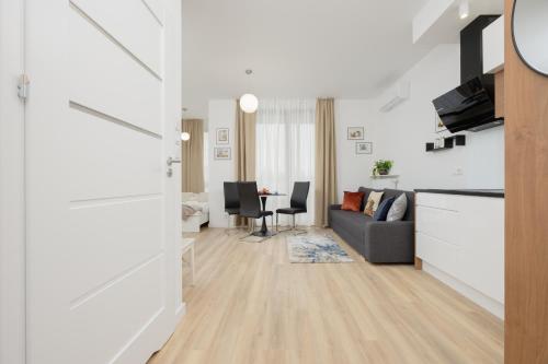 Holzera 3 studio - close to Medicover/Paley, Warsaw (photo 4)