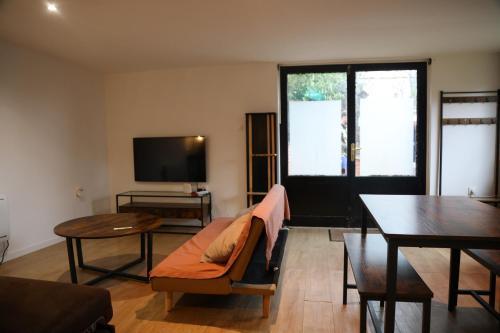 Appartement avec une chambre in Montlhery