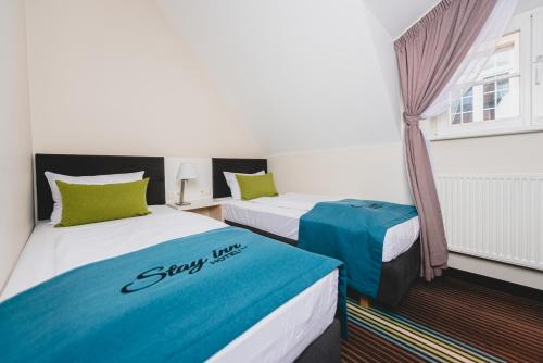 Stay Inn Hotel - image 12