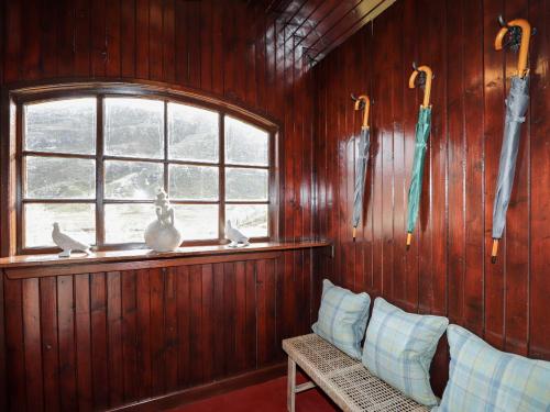 Зовнішній вигляд готелю, Glen Cottage - Torridon in Акнашін