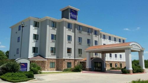 Sleep Inn & Suites at Six Flags