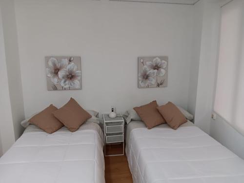 Apartamento para cuatro Huspedes Amplio y Cntrico Ciutat Vella, Valencie (fotografie 4)
