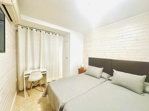 Hostal La Taberna - main image