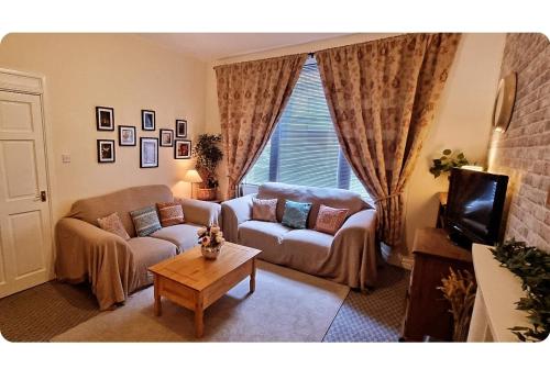 Entire, main door, pet friendly, home away from home, East Ayrshire