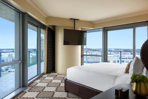 529872863 Omni Fort Worth Hotel