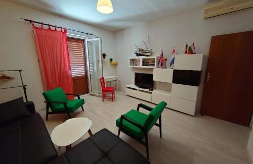 Two-Bedroom Apartment with Terrace and Sea View