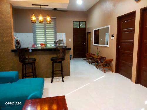 Ayu Homestay in เมลอร์