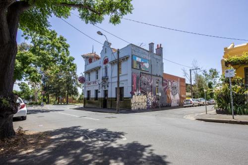 Studio Apartment in the heart of Fitzroy