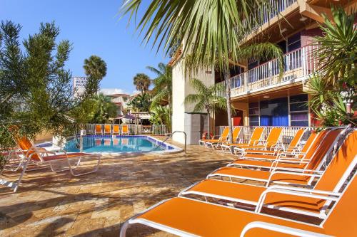 Ocean Beach Palace in Fort Lauderdale, USA