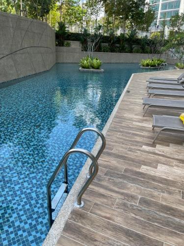 Greenfield Residence at Sunway Subang 9Pax 3R2B - image 6