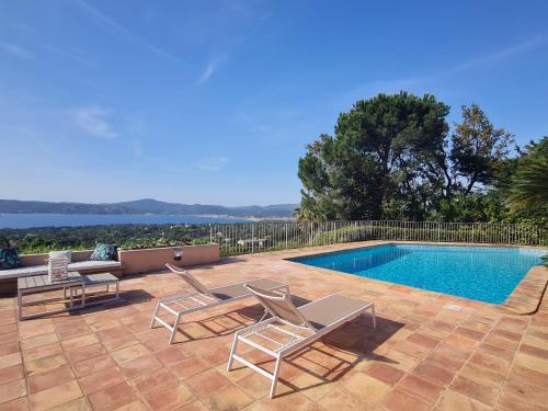 Villa Grimaud, 6 pièces, 10 personnes - FR-1-780-10 - Accommodation - Grimaud