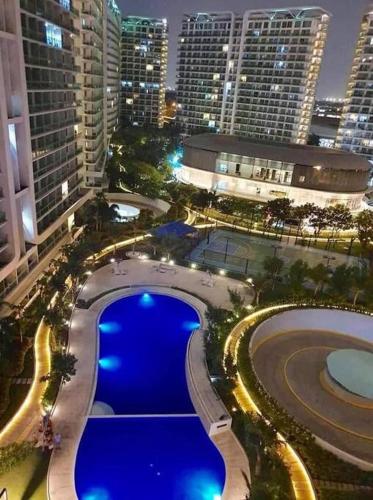 Azure Urban Resort a12 Wavepool near mall airport, Manille