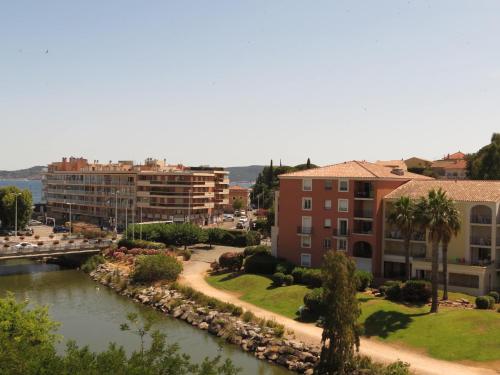 Appartement Sainte-Maxime, 2 pièces, 4 personnes - FR-1-780-69