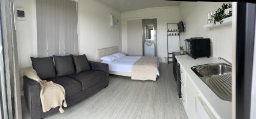 1 double bed