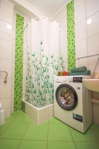 Apartments Mira - image 12