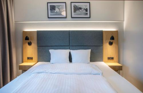 Herløv Kro Hotel - image 9