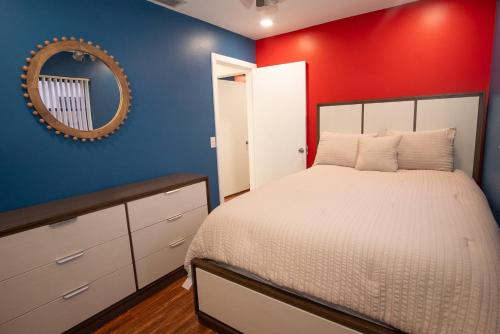 Sunrise 3 bed @ sawgrass mills in Sunrise, USA