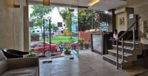 蒙迪拉姆酒店 Hotel Mandiram