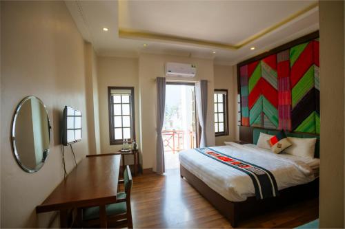 Deluxe Double Room image 10