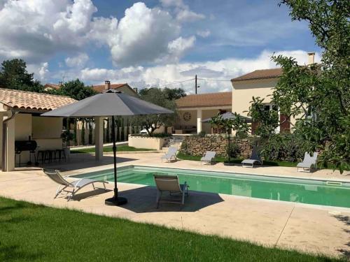 Maison Provençale avec piscine - Location, gîte - Sérignan-du-Comtat