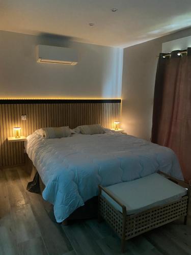 Cote spa suite nord in Saint-Victoret