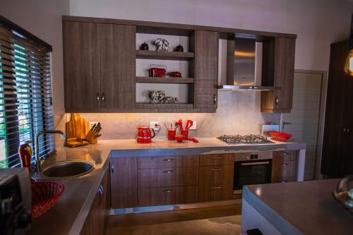 The Hideaway photo 1