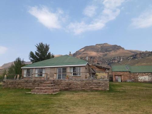 Frosty Peaks Farmstay