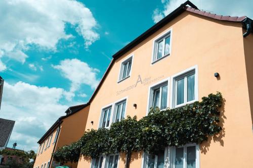 Landhotel und Weingasthof Schwarzer Adler