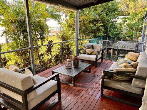 Tranquil holiday home on the water’s edge.