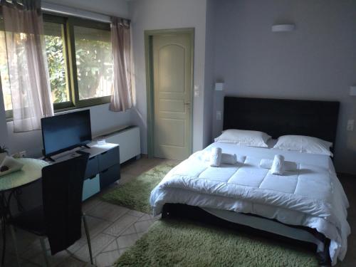 CENTRAL Studio - Fully equiped. Ideal for couples - image 8