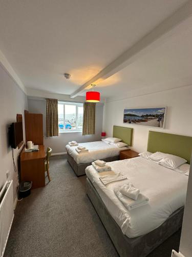 Windermere Hotel - image 2