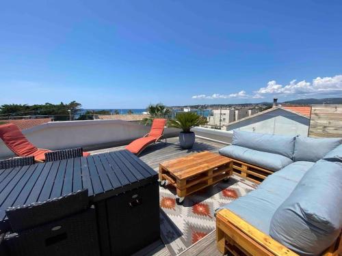 Magnifique Roof-top vue mer à 180° sur Sanary - Location saisonnière - Six-Fours-les-Plages