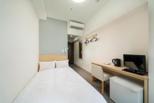 Adjoining Double Room with Small Double Bed (Non-Connecting Rooms) - Non-Smoking